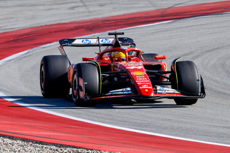 Bernie Ecclestone cree que Hamilton no durará 2 años en Ferrari