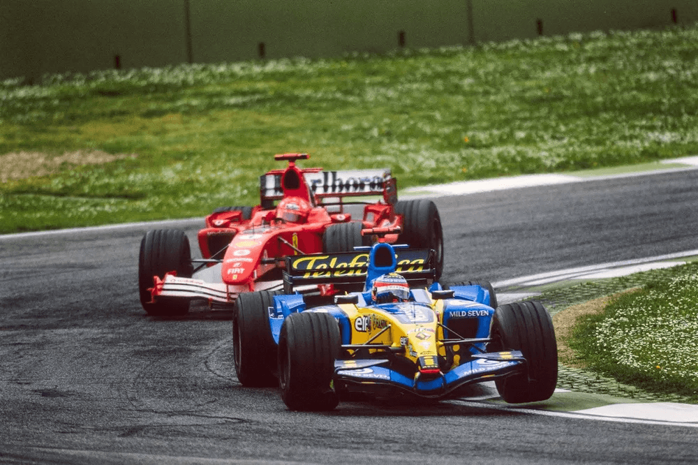 Ya no es un rumor. La FIA está considerando volver a los motores V10