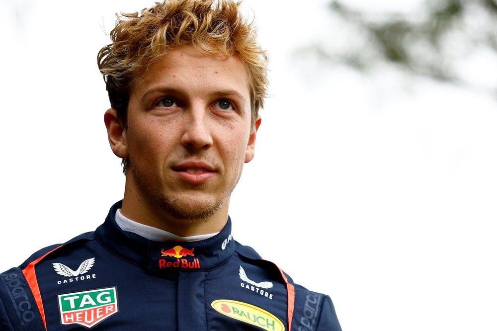 El asiento de Lawson en Red Bull peligra, según prensa británica