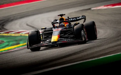 Red Bull y Mercedes ruedan en Barcelona con Pirelli